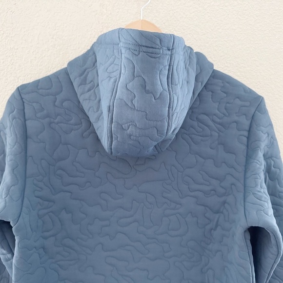 AFTCO Women's Quilted Refuge Hoodie Pullover Outdoor Fishing Sustainable Blue S - Picture 10 of 13